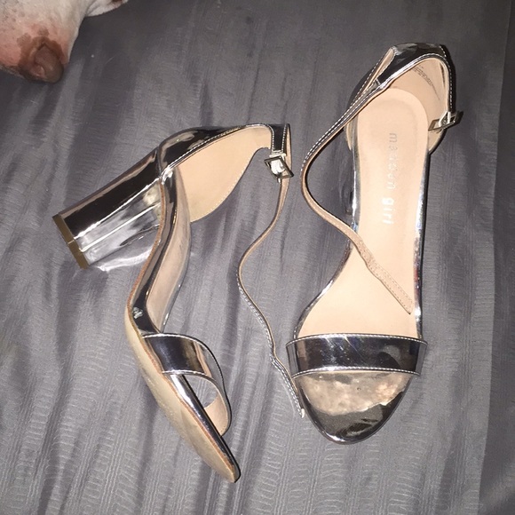 Steven Madden Silver Block Heels - Picture 3 of 3